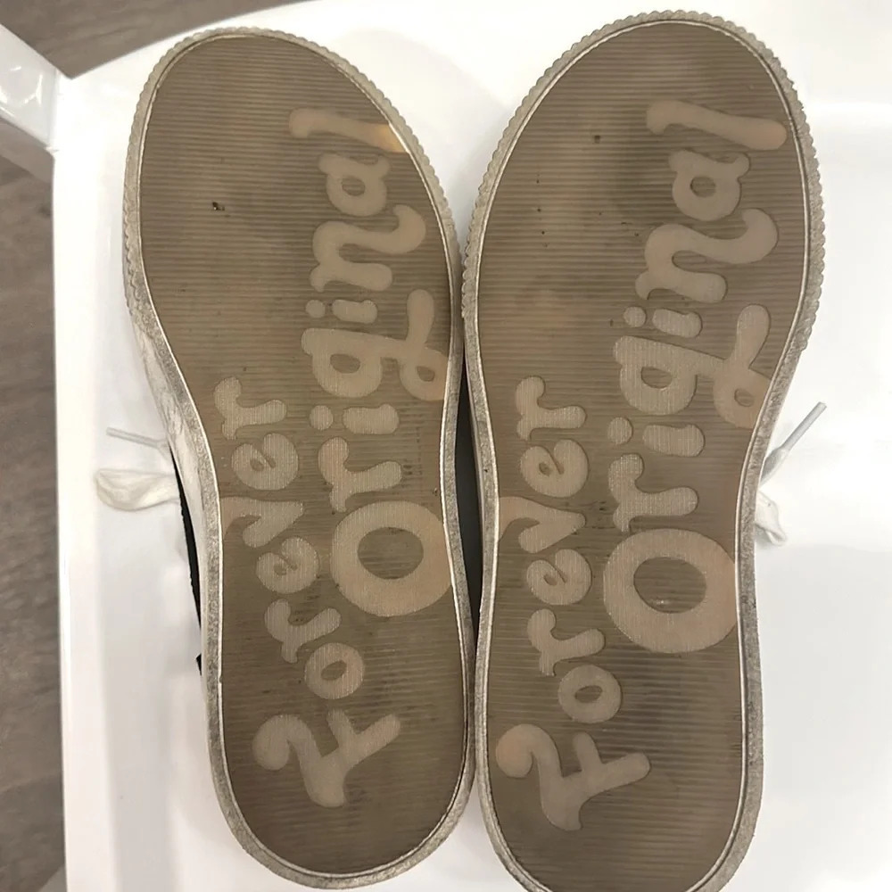 Dr. Scholl’s Funday Platform Sneaker - Picture 4 of 4